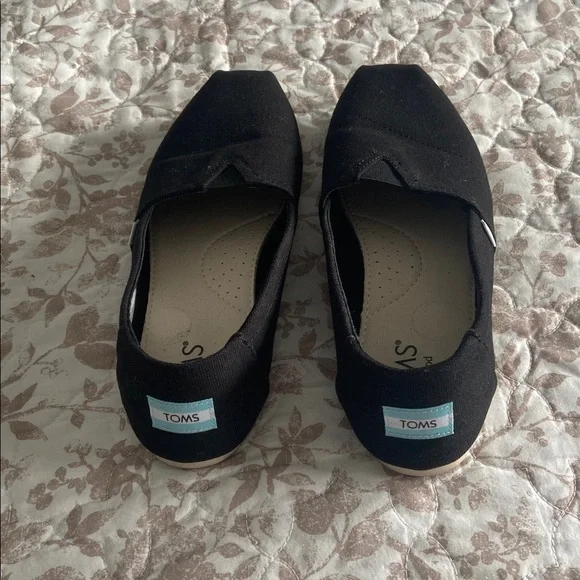 TOMS Black Canvas Slip-Ons - Picture 3 of 9